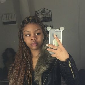 Meet your Posher, Abrianna